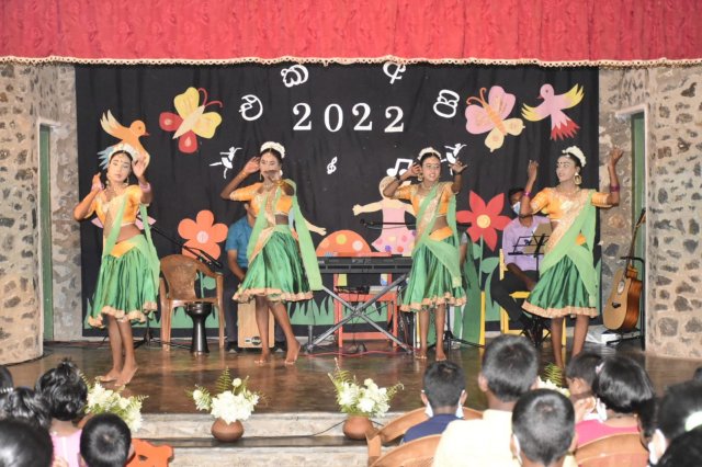 2022 office program photo